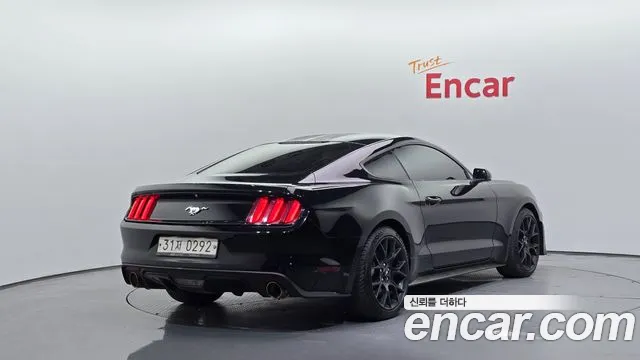 Ford Mustang Mach-E 2015 thumb 2