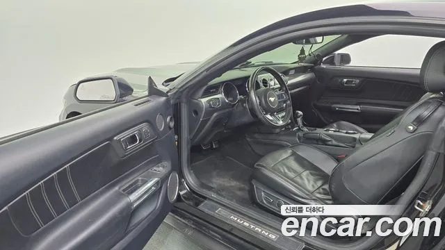 Ford Mustang Mach-E 2015 thumb 10