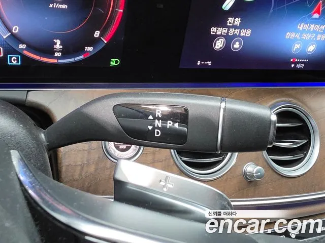 Mercedes-Benz E-Класс 2022 thumb 6
