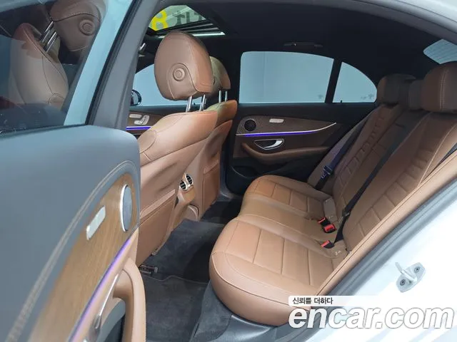 Mercedes-Benz E-Класс 2022 thumb 12