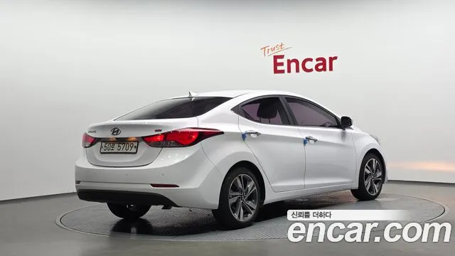 Hyundai Avante 2015 thumb 2