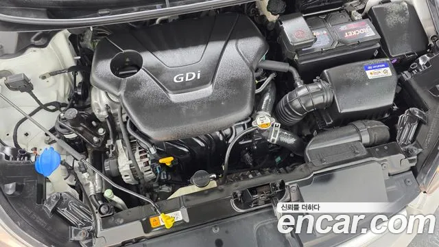 Hyundai Avante 2015 thumb 6