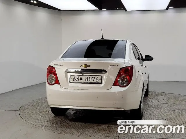ChevroletGMDaewoo Aveo 2014 thumb 3