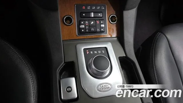 Land Rover Discovery 2015 thumb 9