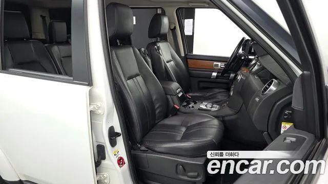 Land Rover Discovery 2015 thumb 11