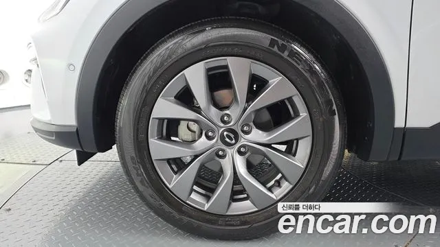 Renault-KoreaSamsung Arkana 2023 thumb 5