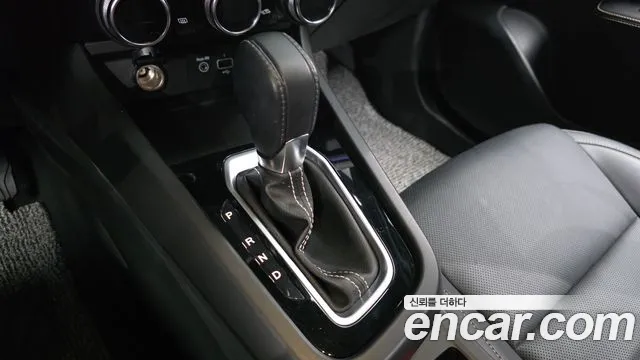 Renault-KoreaSamsung Arkana 2023 thumb 9
