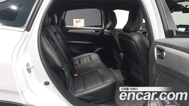 Renault-KoreaSamsung Arkana 2023 thumb 12
