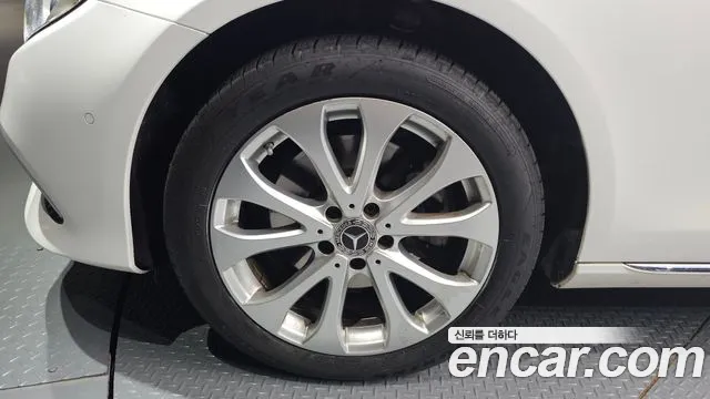 Mercedes-Benz E-Класс 2019 thumb 5