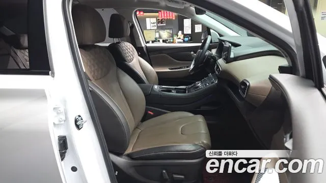 Hyundai Santa Fe 2021 thumb 11