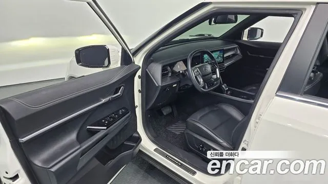 KG_Mobility_Ssangyong Torres 2022 thumb 10