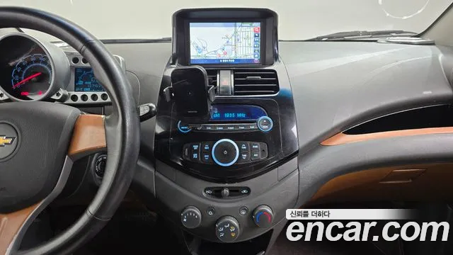 ChevroletGMDaewoo Spark 2012 thumb 12