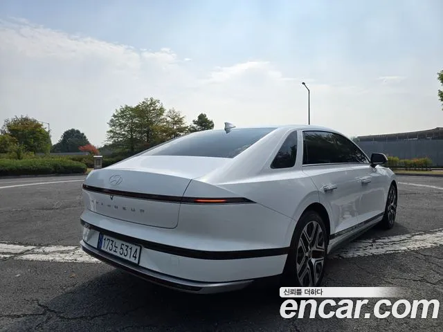 Hyundai Grandeur 2023 thumb 4