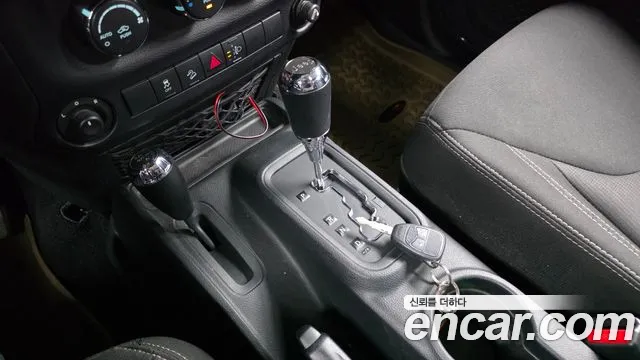 Jeep Wrangler 2016 thumb 9