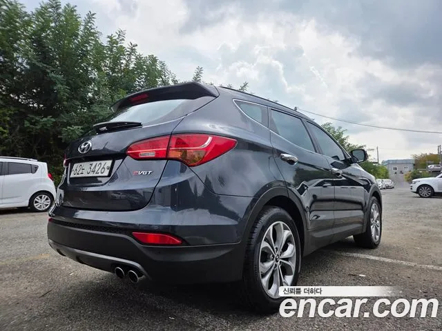 Hyundai Santa Fe 2014 thumb 2