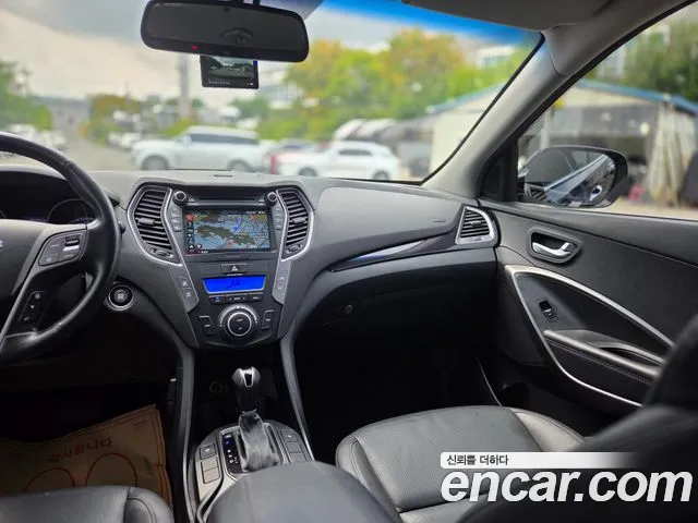 Hyundai Santa Fe 2014 thumb 9
