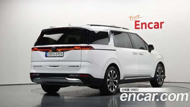 Kia Carnival 2020 thumb 2