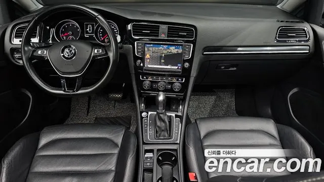 Volkswagen Golf Sportsvan 2016 thumb 7