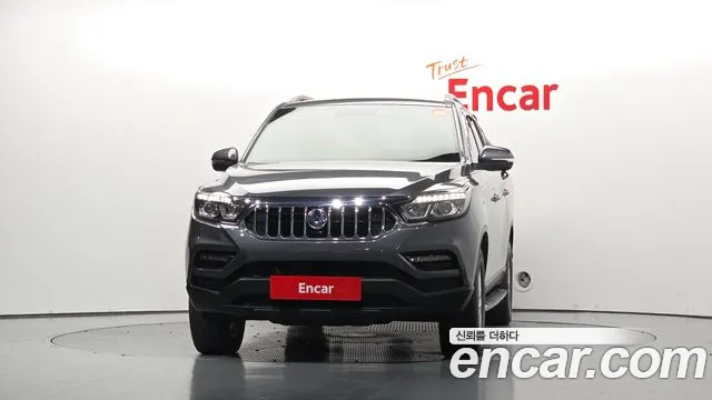 KG_Mobility_Ssangyong Rexton 2019 thumb 3