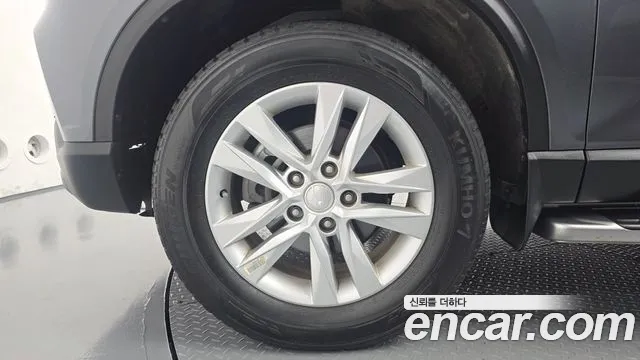 KG_Mobility_Ssangyong Rexton 2019 thumb 5