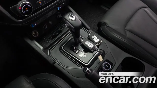 KG_Mobility_Ssangyong Rexton 2019 thumb 9
