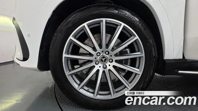 Mercedes-Benz GLS 2025 thumb 5