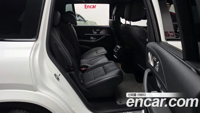 Mercedes-Benz GLS 2025 thumb 11