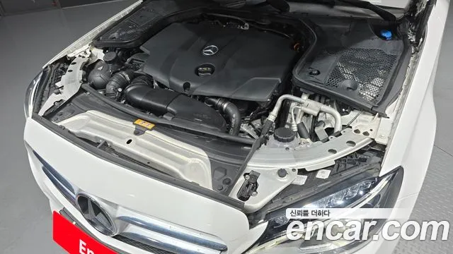 Mercedes-Benz C-Класс 2017 thumb 6