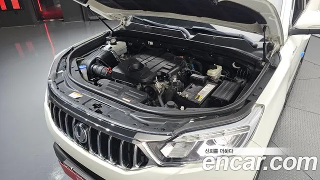 KG_Mobility_Ssangyong Rexton 2019 thumb 6