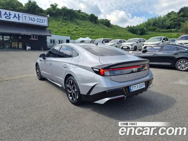 Hyundai Sonata 2025 thumb 5