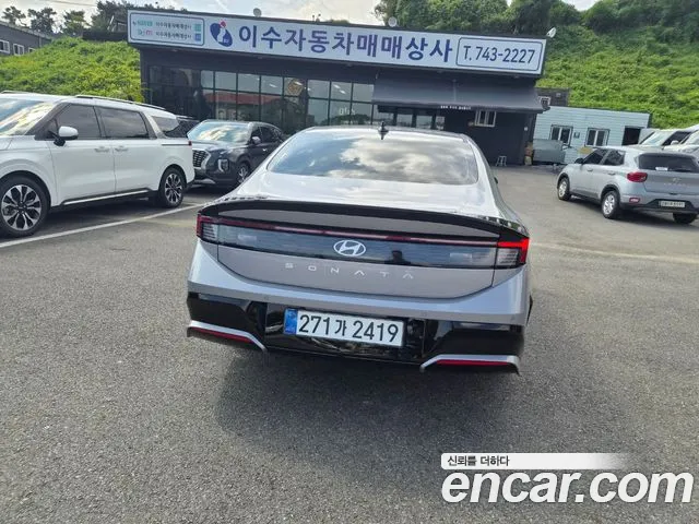 Hyundai Sonata 2025 thumb 7