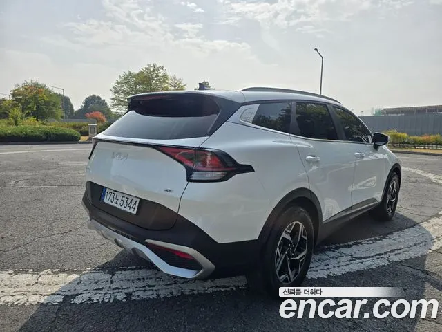 Kia Sportage 2021 thumb 4