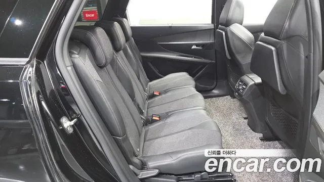 Peugeot 5008 2020 thumb 12