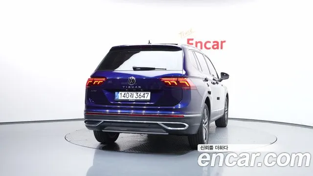 Volkswagen Tiguan 2023 thumb 4