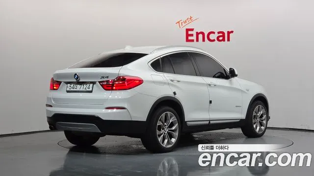 BMW X4 2015 thumb 2