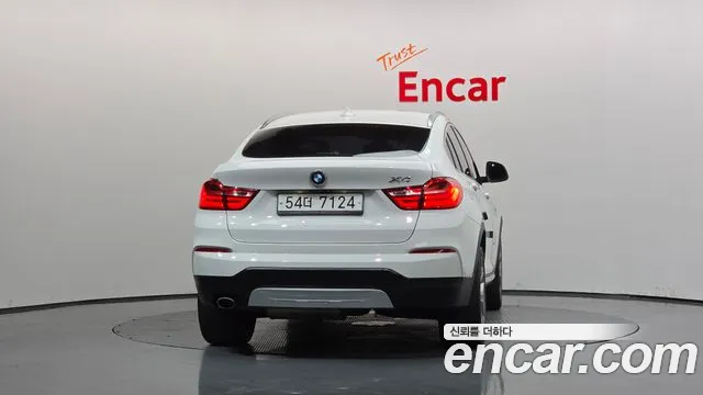 BMW X4 2015 thumb 4