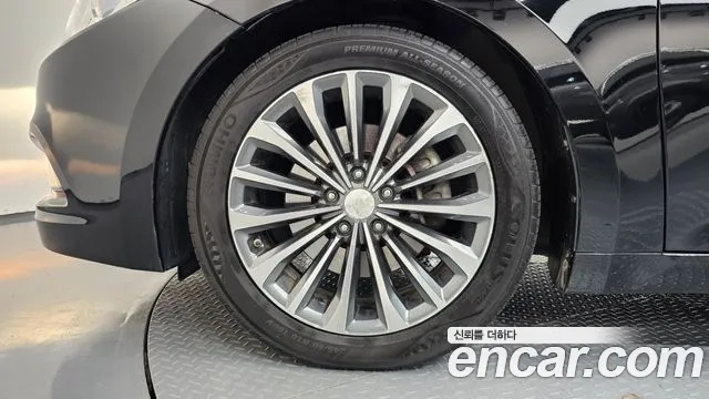 Hyundai Grandeur 2013 thumb 5