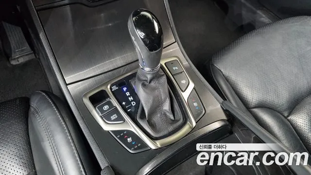 Hyundai Grandeur 2013 thumb 9