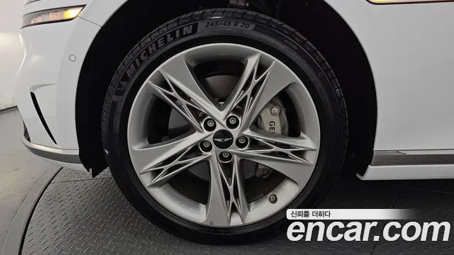 Genesis G90 2022 thumb 4