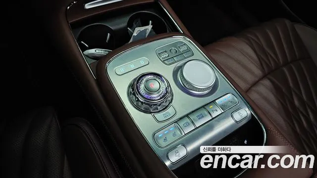 Genesis G90 2022 thumb 8