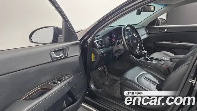 Kia K5 2017 thumb 10