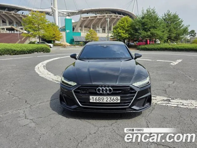 Audi A7 2020 thumb 3