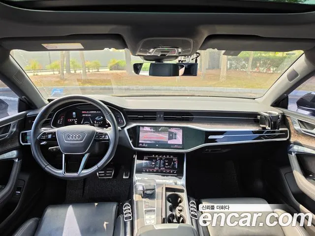 Audi A7 2020 thumb 7