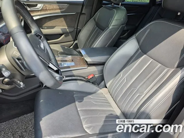 Audi A7 2020 thumb 10