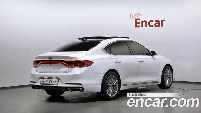Hyundai Grandeur 2018 thumb 2