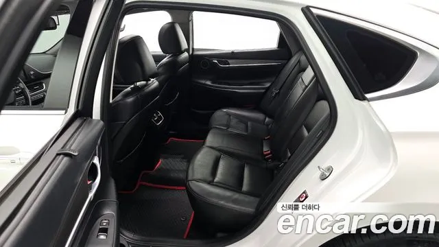 Hyundai Grandeur 2018 thumb 12