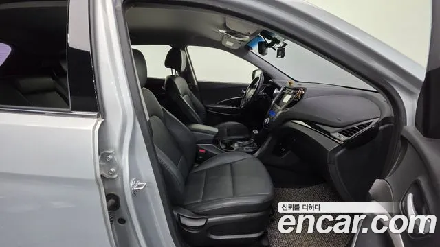Hyundai Santa Fe 2013 thumb 10
