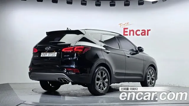 Hyundai Santa Fe 2016 thumb 2