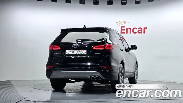 Hyundai Santa Fe 2016 thumb 4