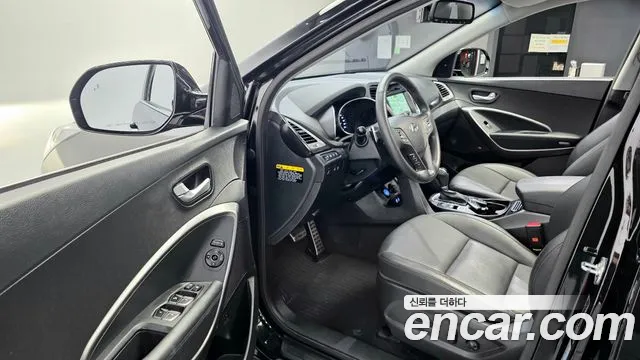 Hyundai Santa Fe 2016 thumb 10